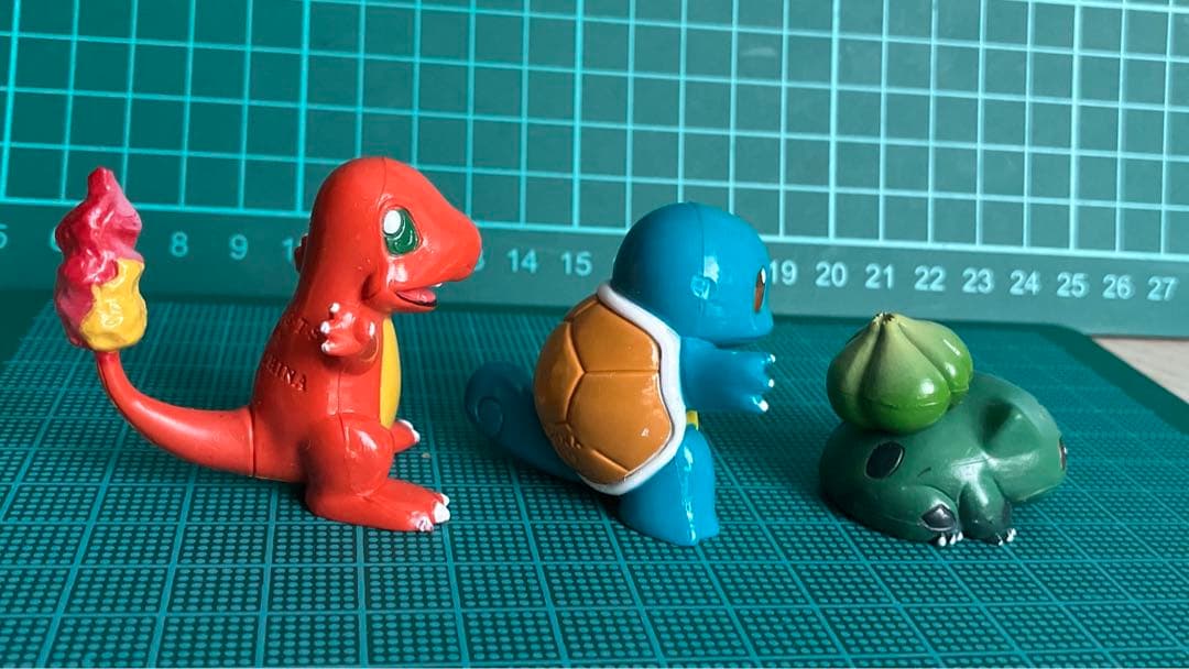 ポケモン　モンコレ　ヒトカゲ　フシギダネ　ゼニガメ　初期　★希少★