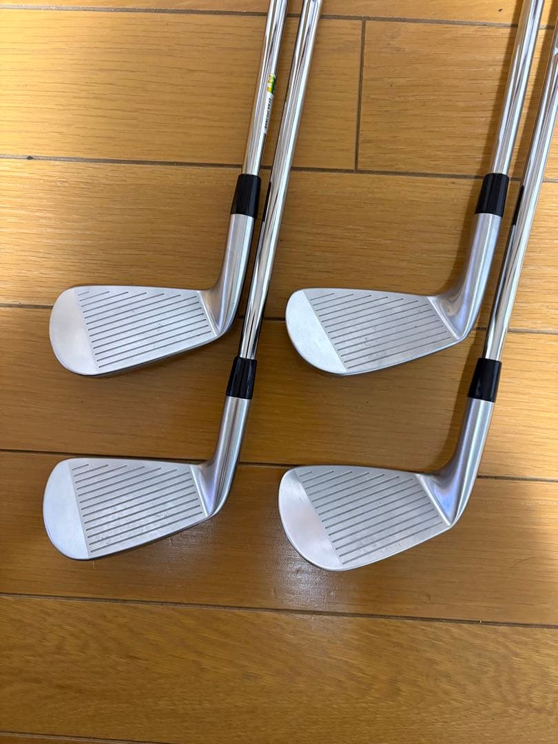 【美品】TOUR-B X-CBアイアン7〜P NS850R シャフト