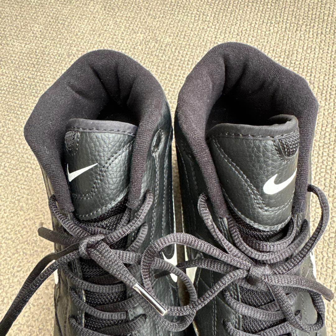 Nike ブラック スパイクシューズ
