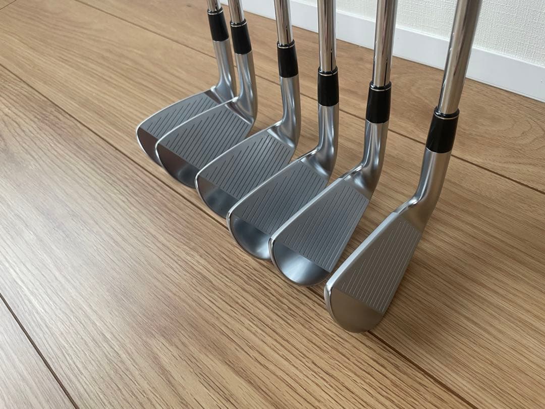 スリクソン zxi5アイアン【大人気・希少スペック】5-P モーダス120S