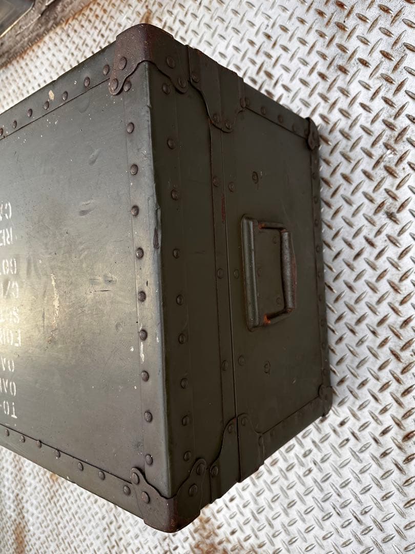 40sミリタリーボックス US 軍物　対戦物　ヴンテージ家具　アンティーク家具