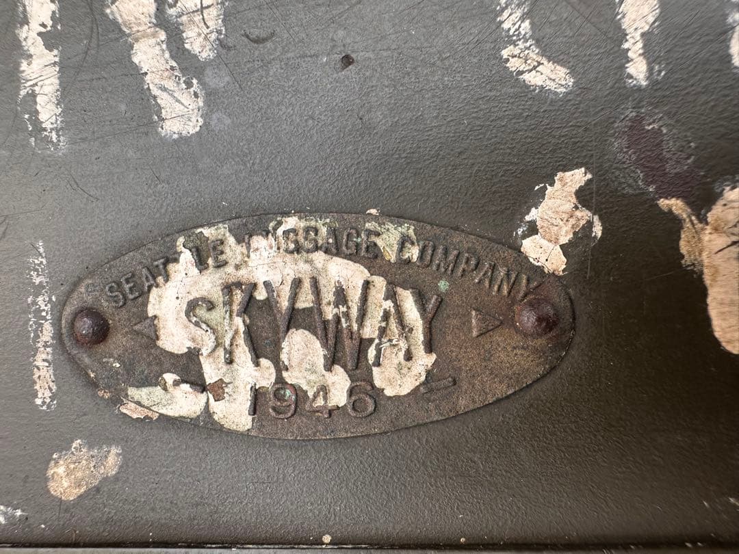 40sミリタリーボックス US 軍物　対戦物　ヴンテージ家具　アンティーク家具