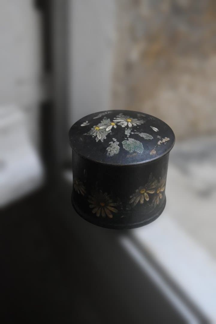 パピエマシェ　マーガレットの小物入れ　フランスアンティーク ナポレオン三世