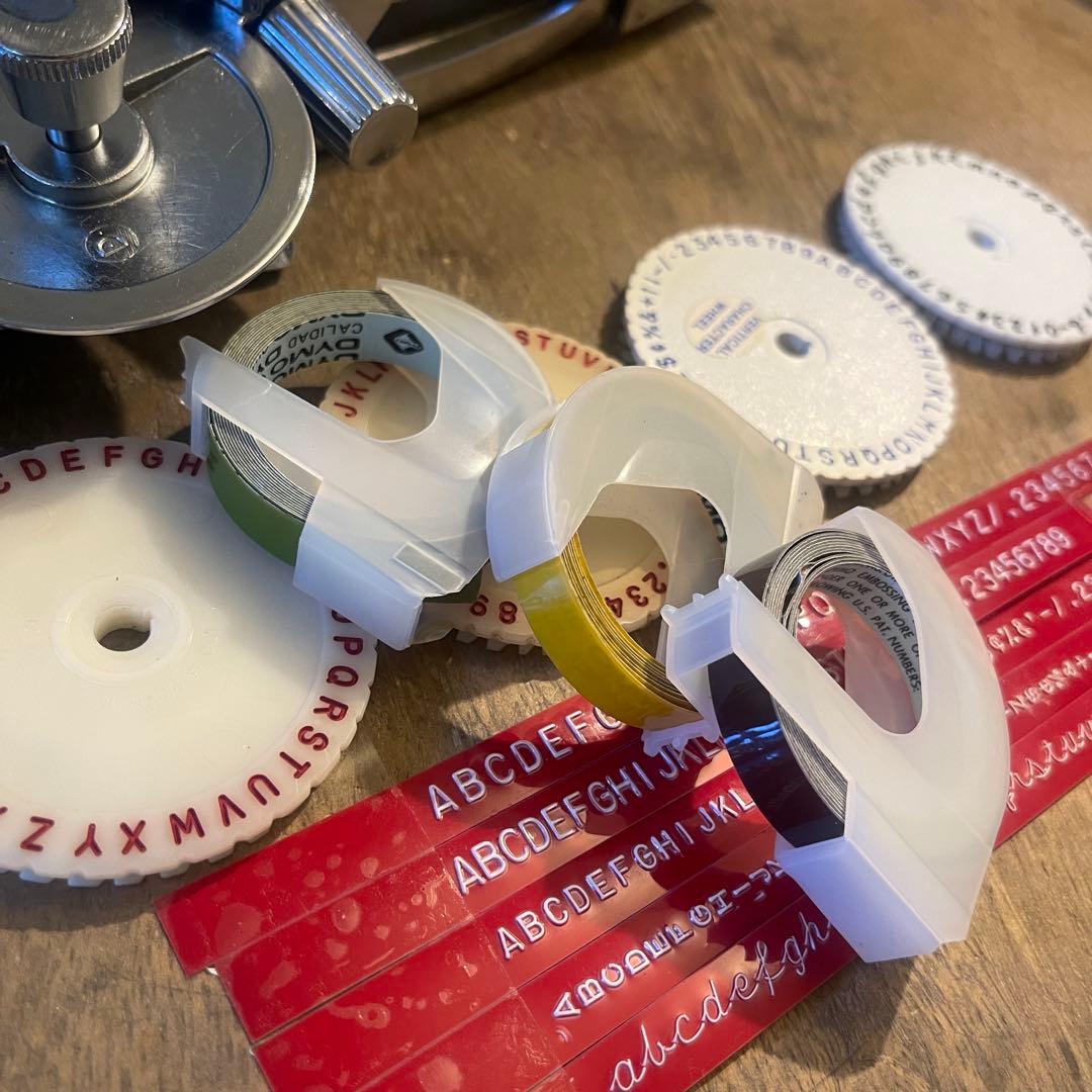 ■製品保証■ 【文字が繋がる筆記体付フル】ダイモ M-55 DYMO 18612