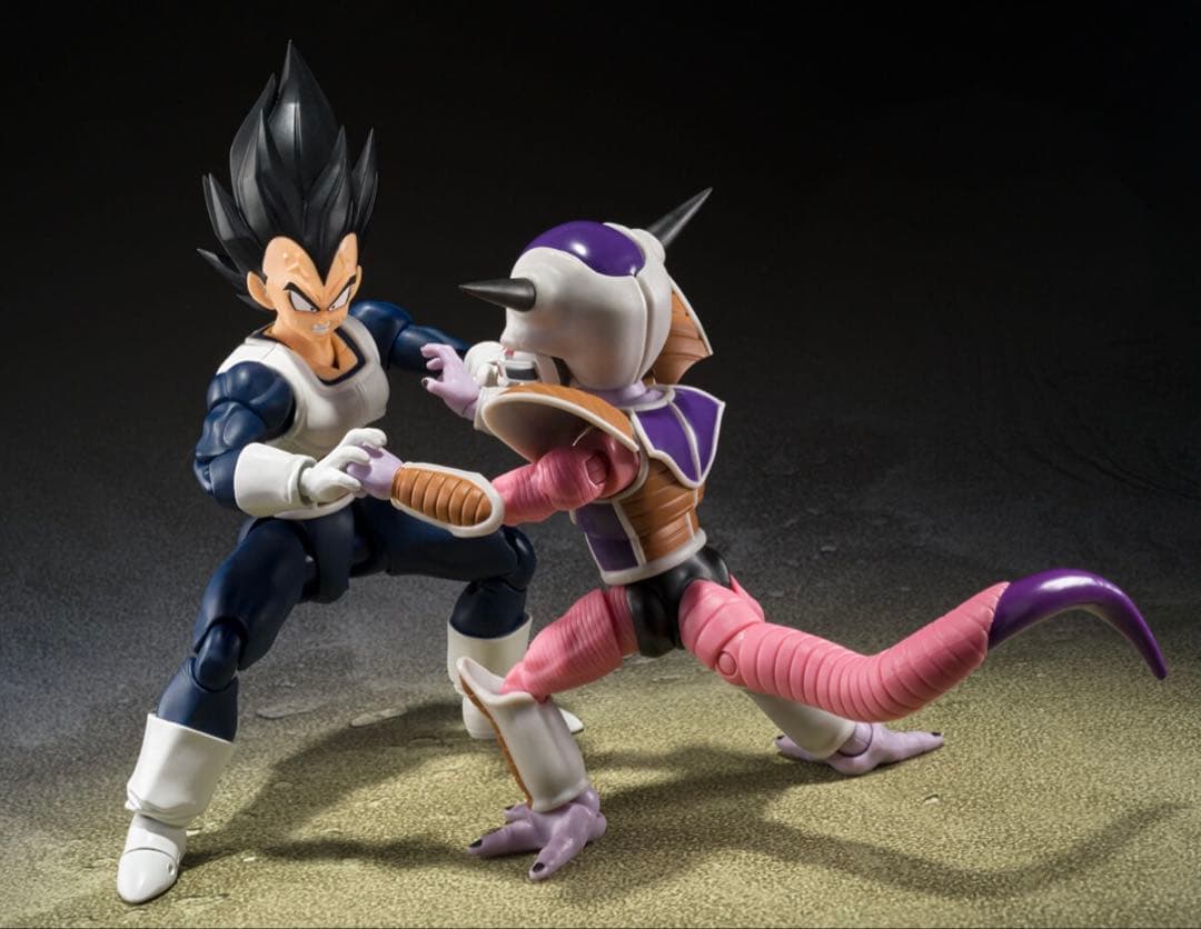 バンダイ【新品】S.H.Figuarts ベジータ-旧戦闘服- ドラゴンボールZ