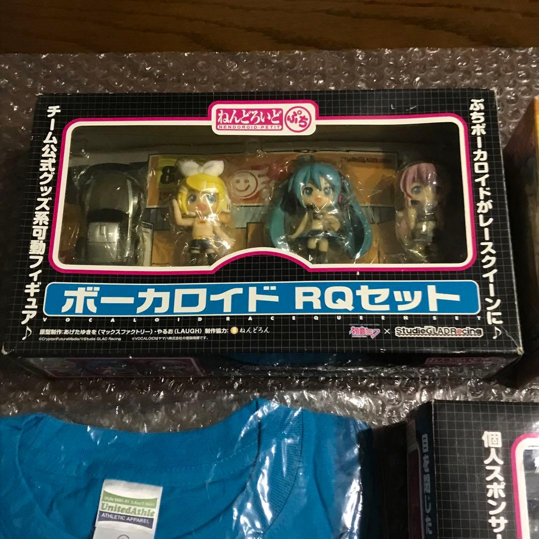 ねんどろいどレーシングミク3点セット＋Ｔシャツ