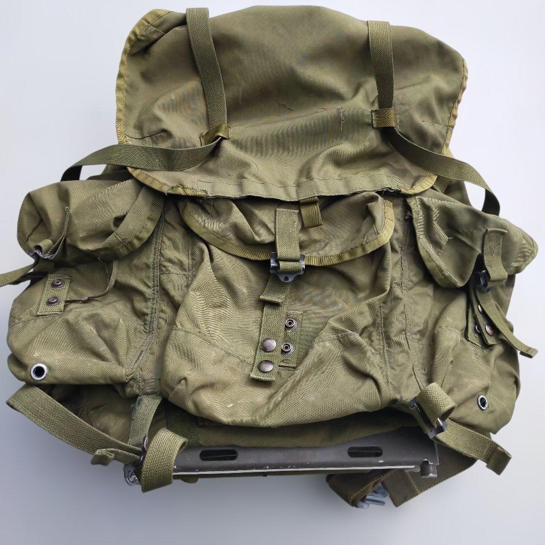 米軍　使用　オリーブドラブ バックパック