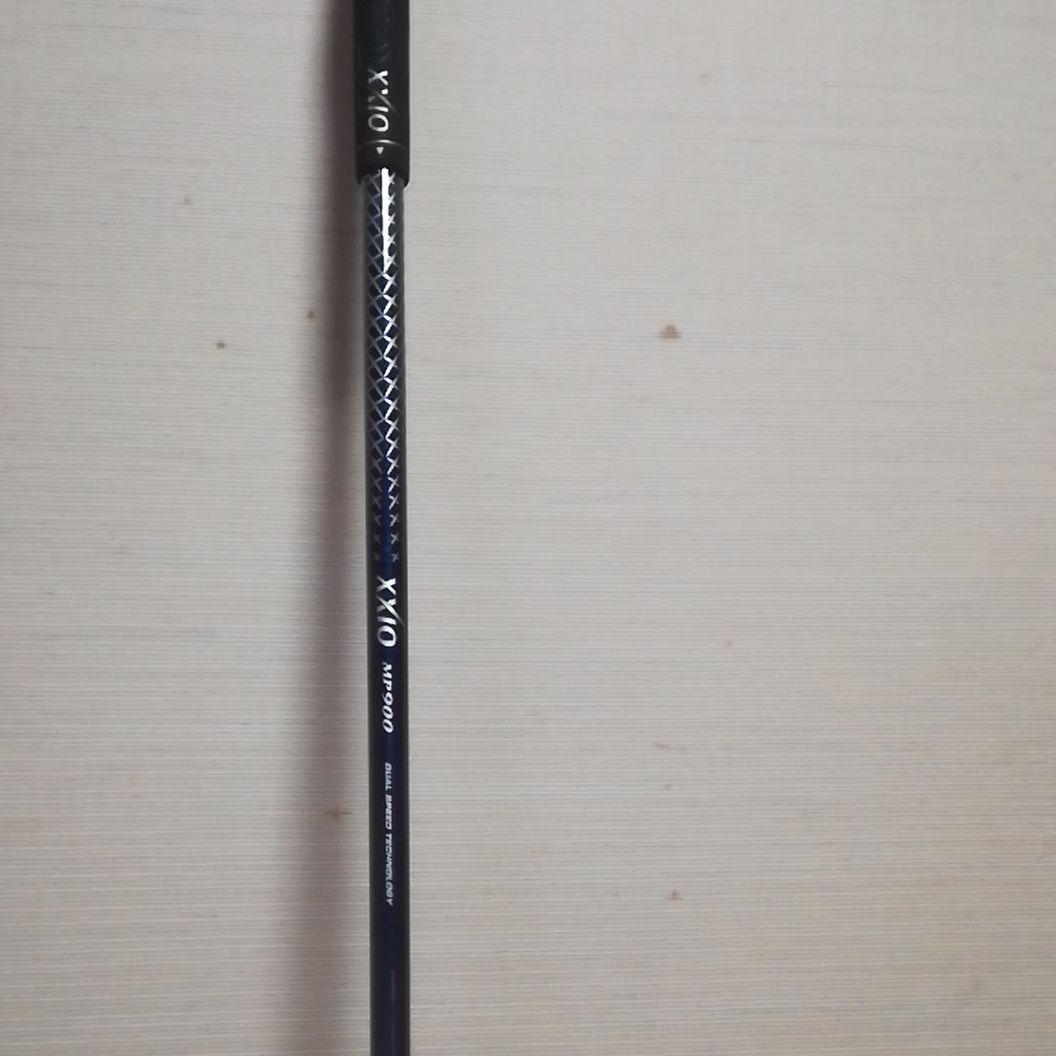 ゼクシオ9 四番ウッドのシャフト(SR )