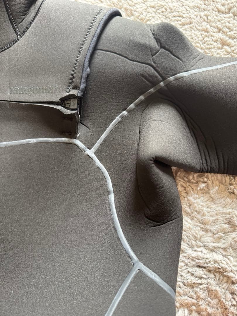 パタゴニア メンズ R5 Front-Zip Hooded Full Suit