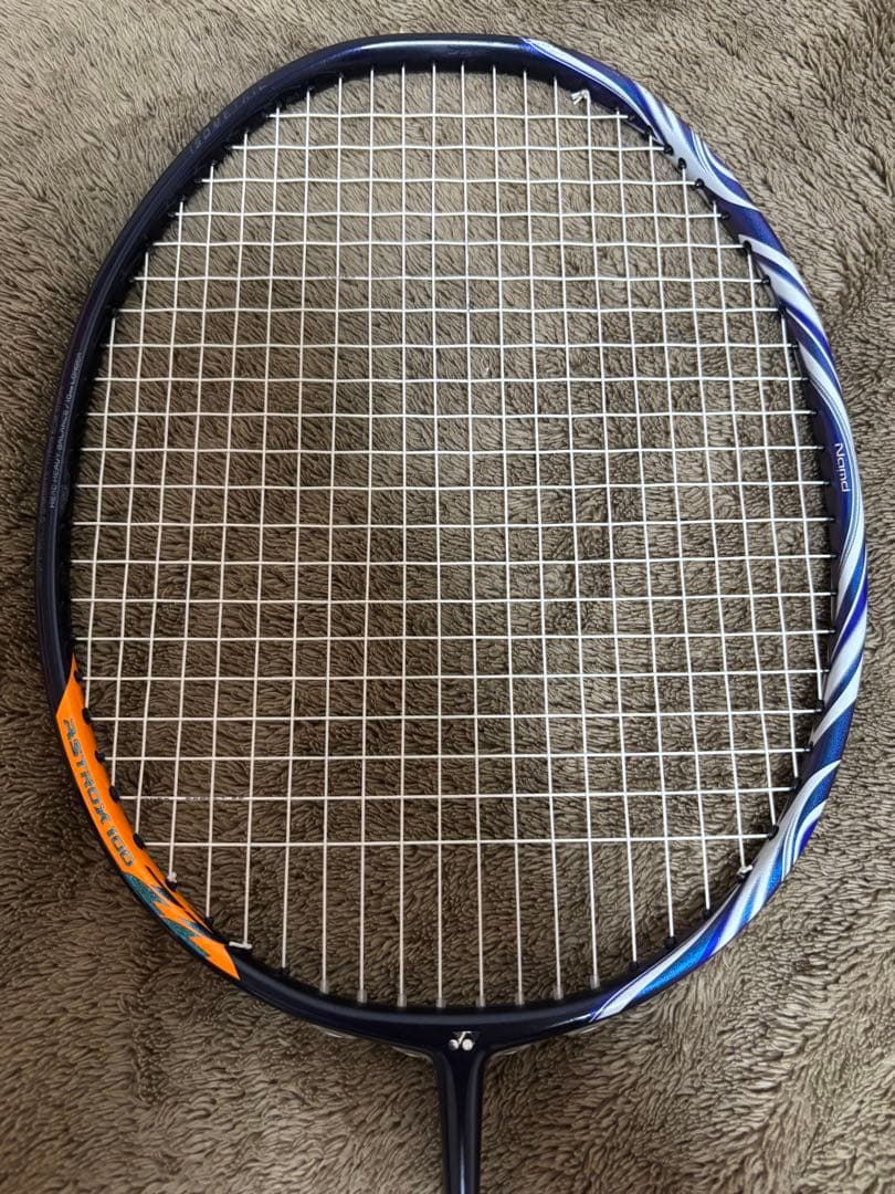 YONEX アストロクス100zz 4u5 ダークネイビー 2本