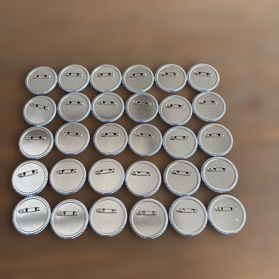 カラフルピーチ ぷぴぱ 缶バッジ ミニキャラ なおきり まとめ売り30個