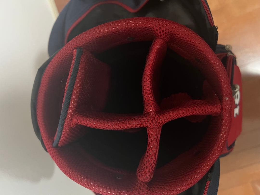 ARNOLD PALMER ゴルフ　キャスター付き　キャディバッグ 18