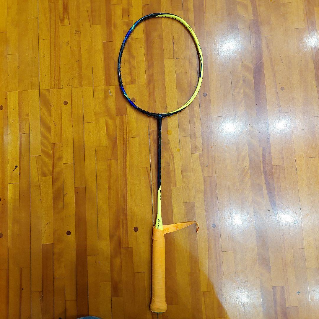 ヨネックス　アストロクス77