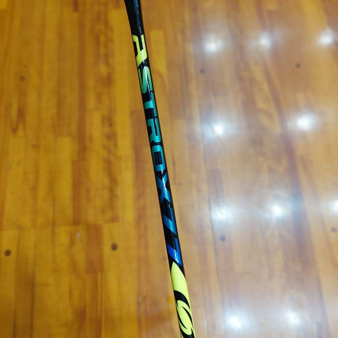 ヨネックス　アストロクス77