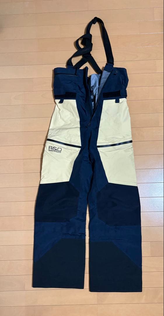 スキー PEAKPERFORMANCE Vertical Pro Bib Pants