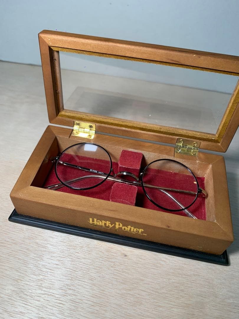 レア　ハリーポッター ハリー愛用眼鏡 プロップレプリカノーブルコレクション　レア