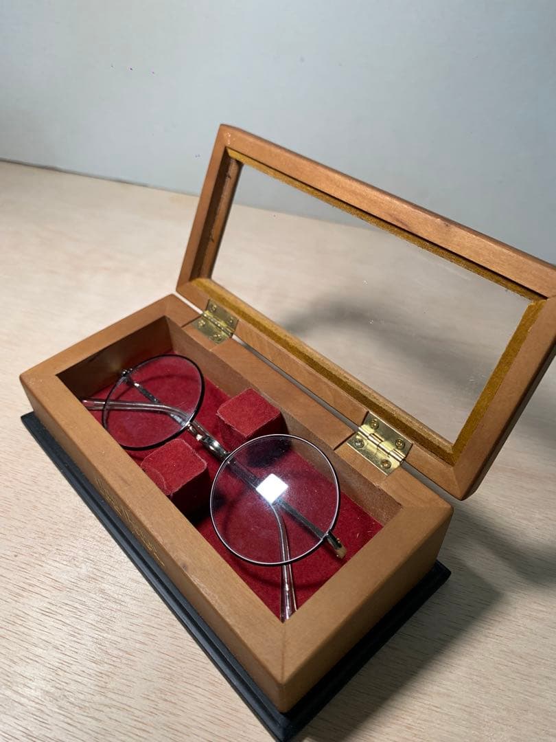 レア　ハリーポッター ハリー愛用眼鏡 プロップレプリカノーブルコレクション　レア