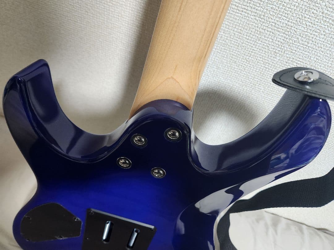 GioIbanez　GRX70QA　エレキギター