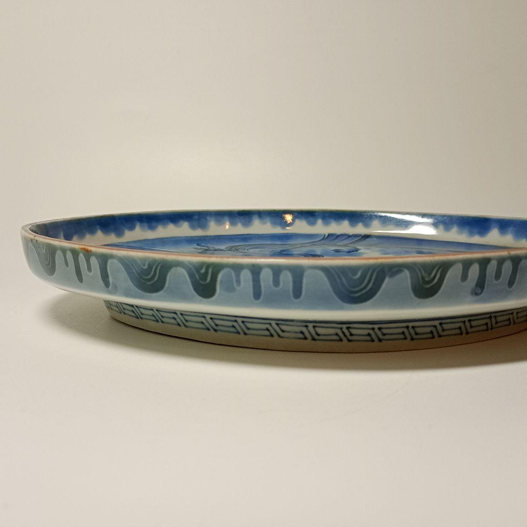 藍柿右衛門　雲龍文変形皿