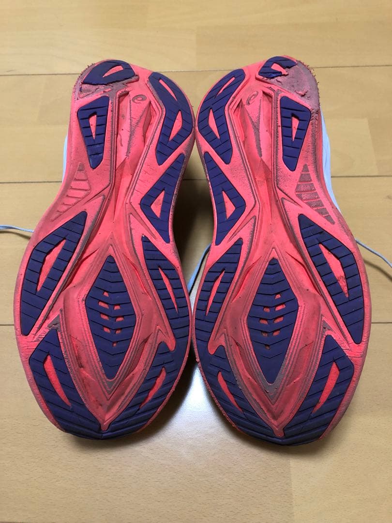 アシックス スーパーブラスト2 27センチ中古品