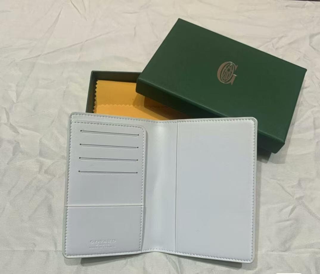 パスポートケース カバー 24時間以内発送