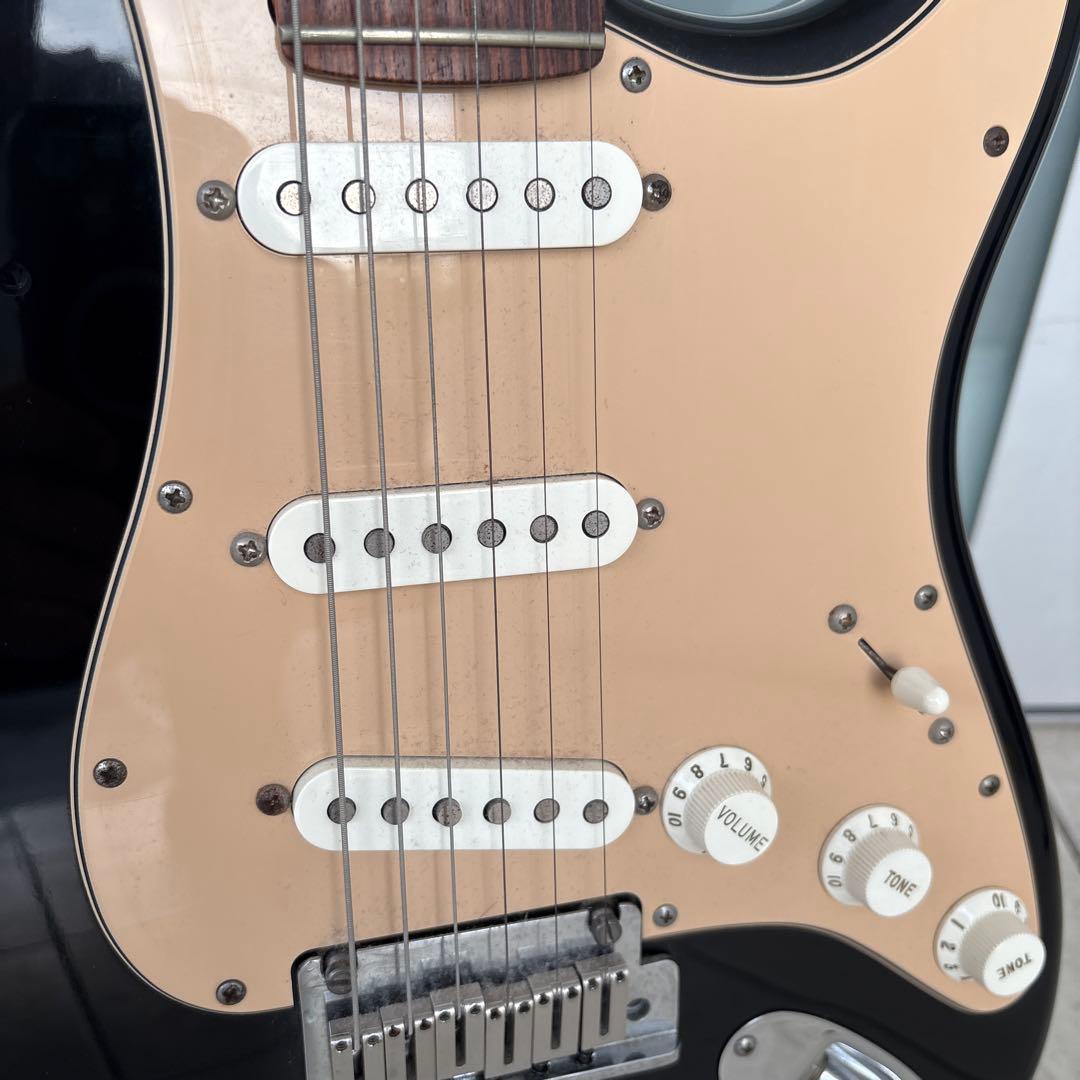 Fender フェンダー　ブラック　USA ストラトキャスター