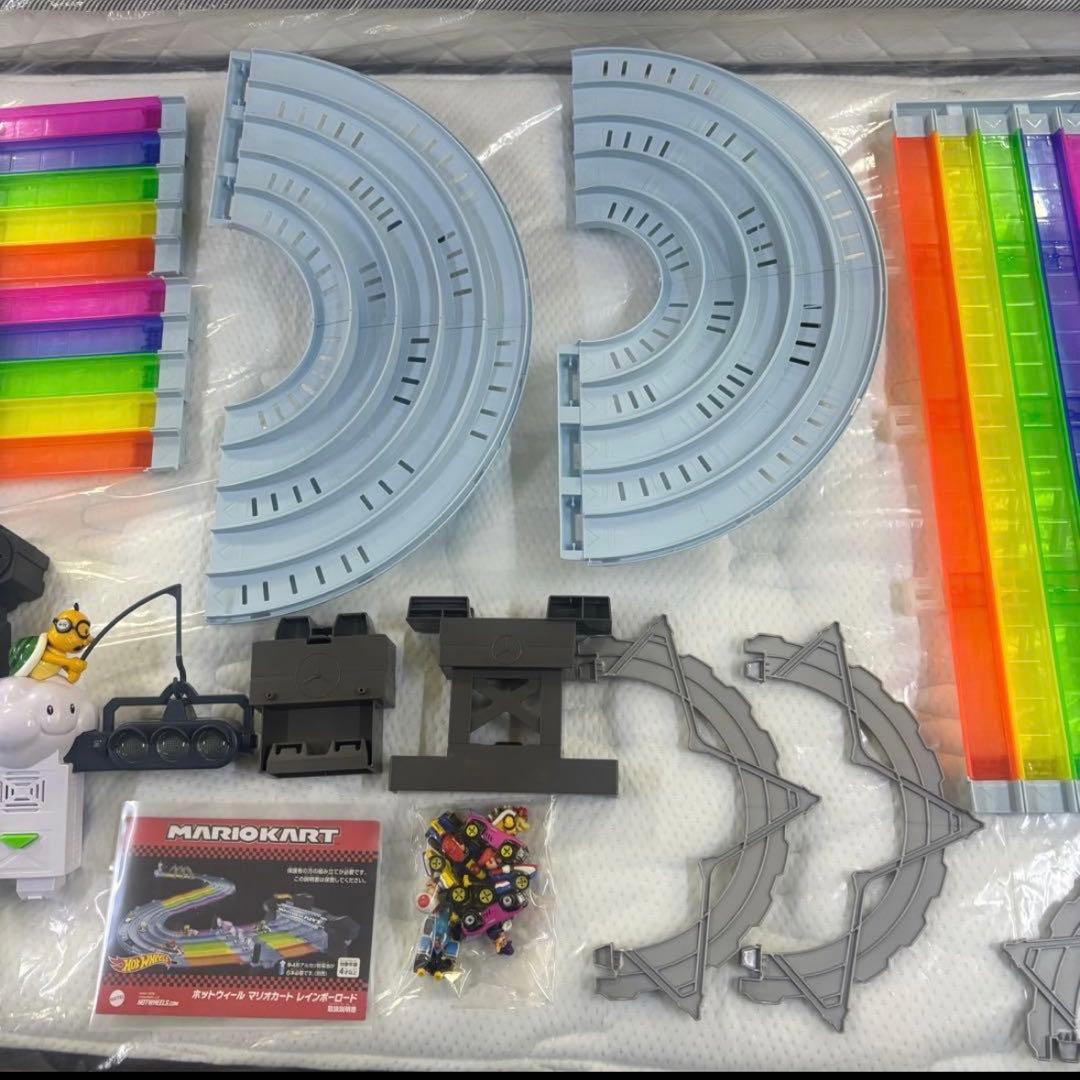 ホットウィール マリオカート レインボーロード コース一式 キャラ複数付
