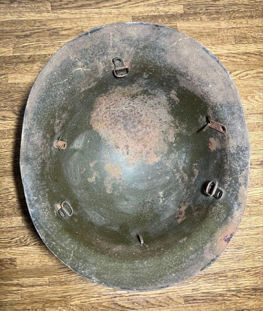 【希少】軍隊ヘルメット