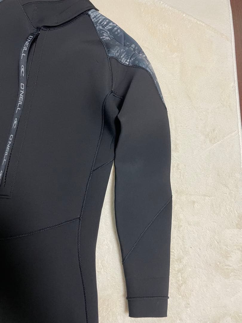フルスーツバックジップ オニールONEILL SUPERFREAK 美品Lサイズ