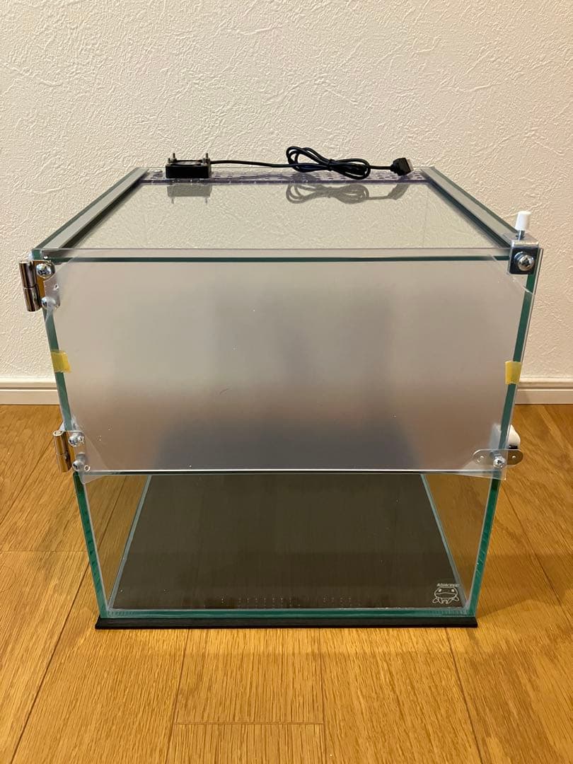 アクアサイダーのイモリウム テラリウム用30キューブ水槽