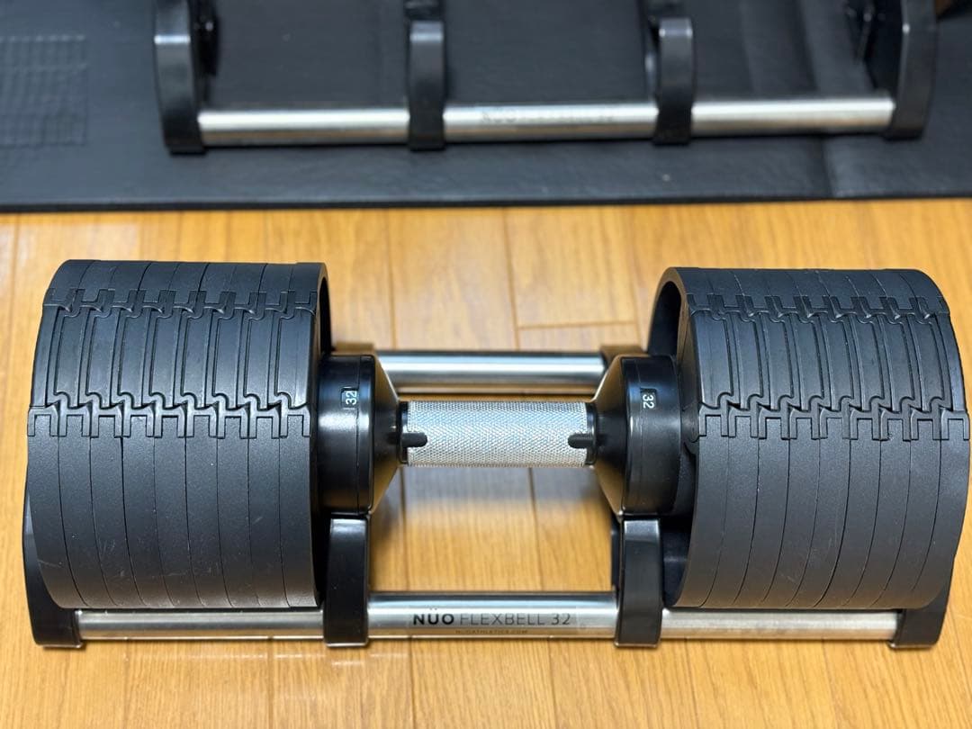 可変式ダンベル フレックスベル 32Kg 4Kg刻み （旧型）