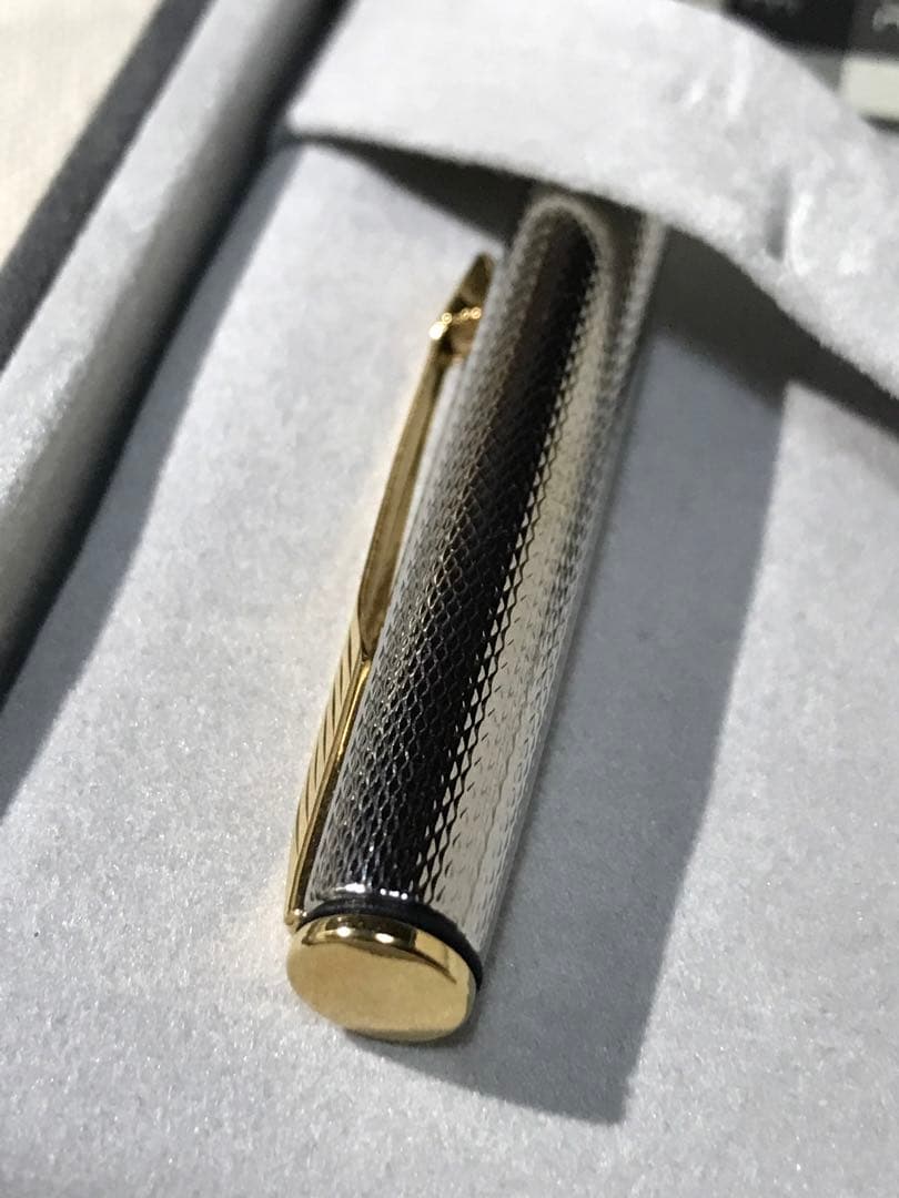 パーカー ボールペン PARKER インシグニア シルバーグレンドルジュ 廃盤