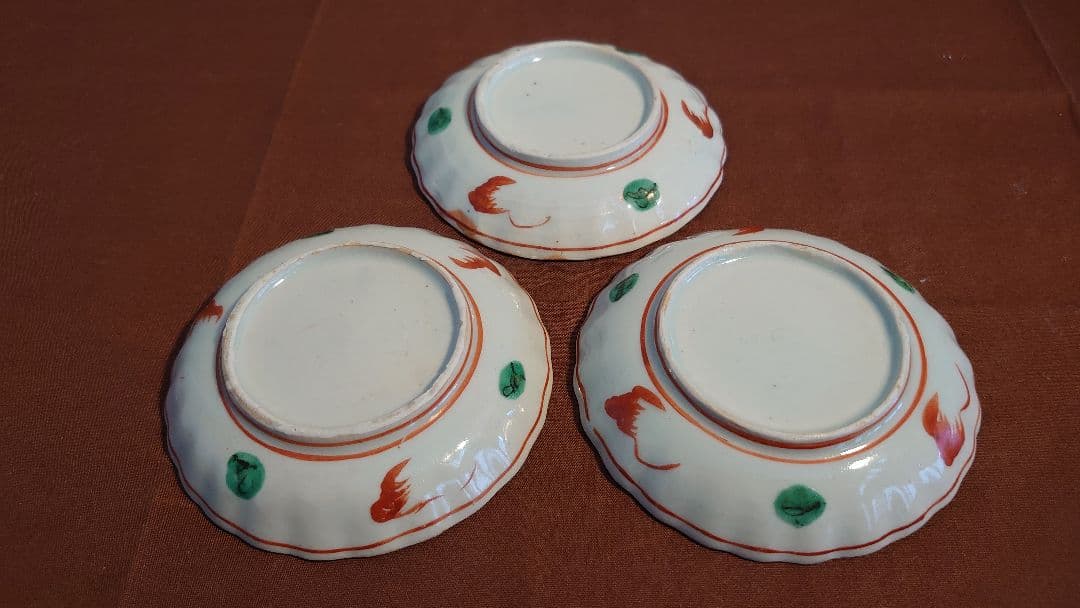 赤絵　李朝　古玩　春日山窯　九谷焼　呉須赤絵　豆皿　鑑賞陶器　蔵出し　３客