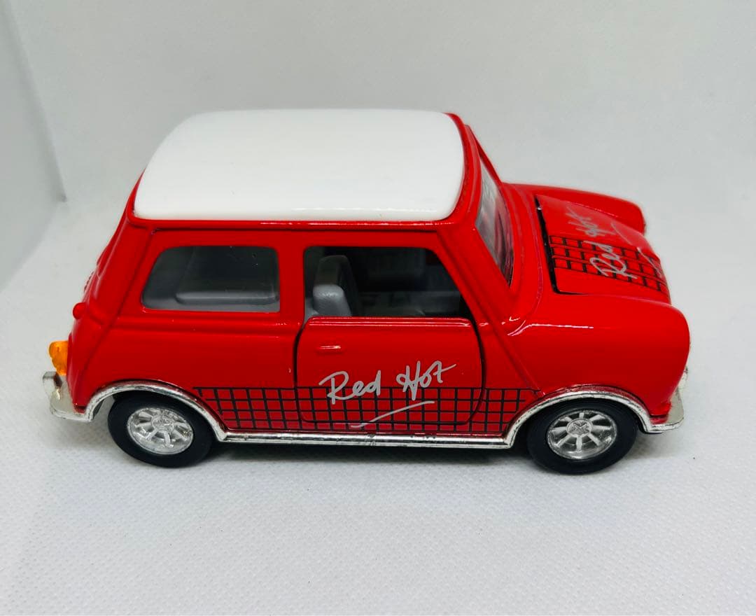 ミニクーパー　ダイキャスト　中古　Red Hot