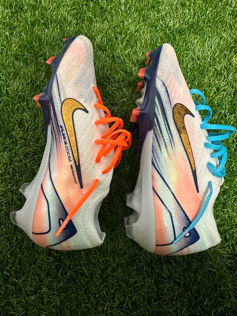 ジュニアマーキュリアル ALL 22.5センチ