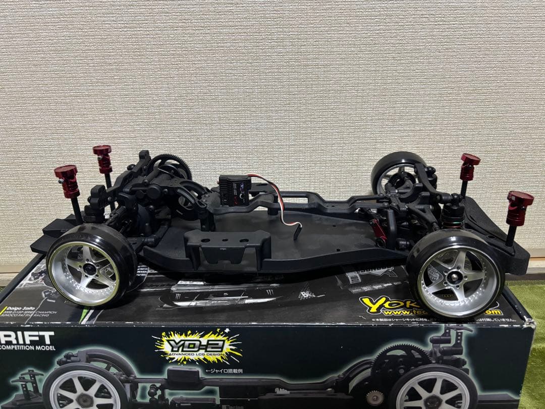 ドリフト ラジコン ヨコモ 2駆 YD-2 ジャイロ付き 改造多数 室内走行数回