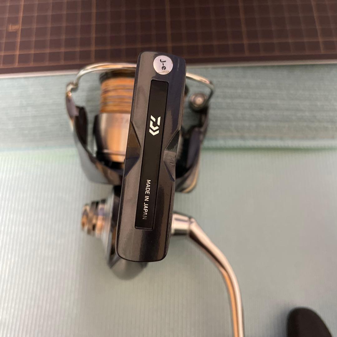 【ラテカリ】 ダイワ 24セルテート LT3000 XH