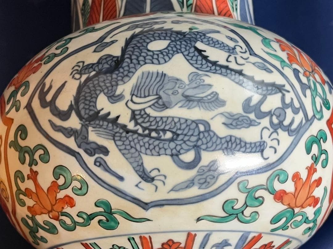 中国古玩 大明萬暦年製 彩色雲龍紋花瓶 花器 花生 高さ約42.3cm 時代物