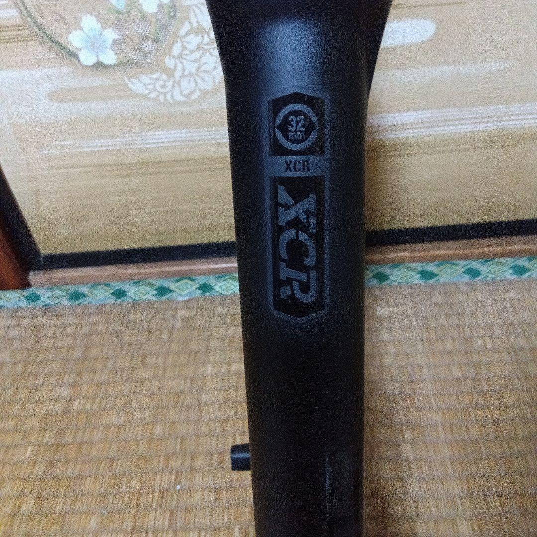 サンツアー　フロントサスペンション