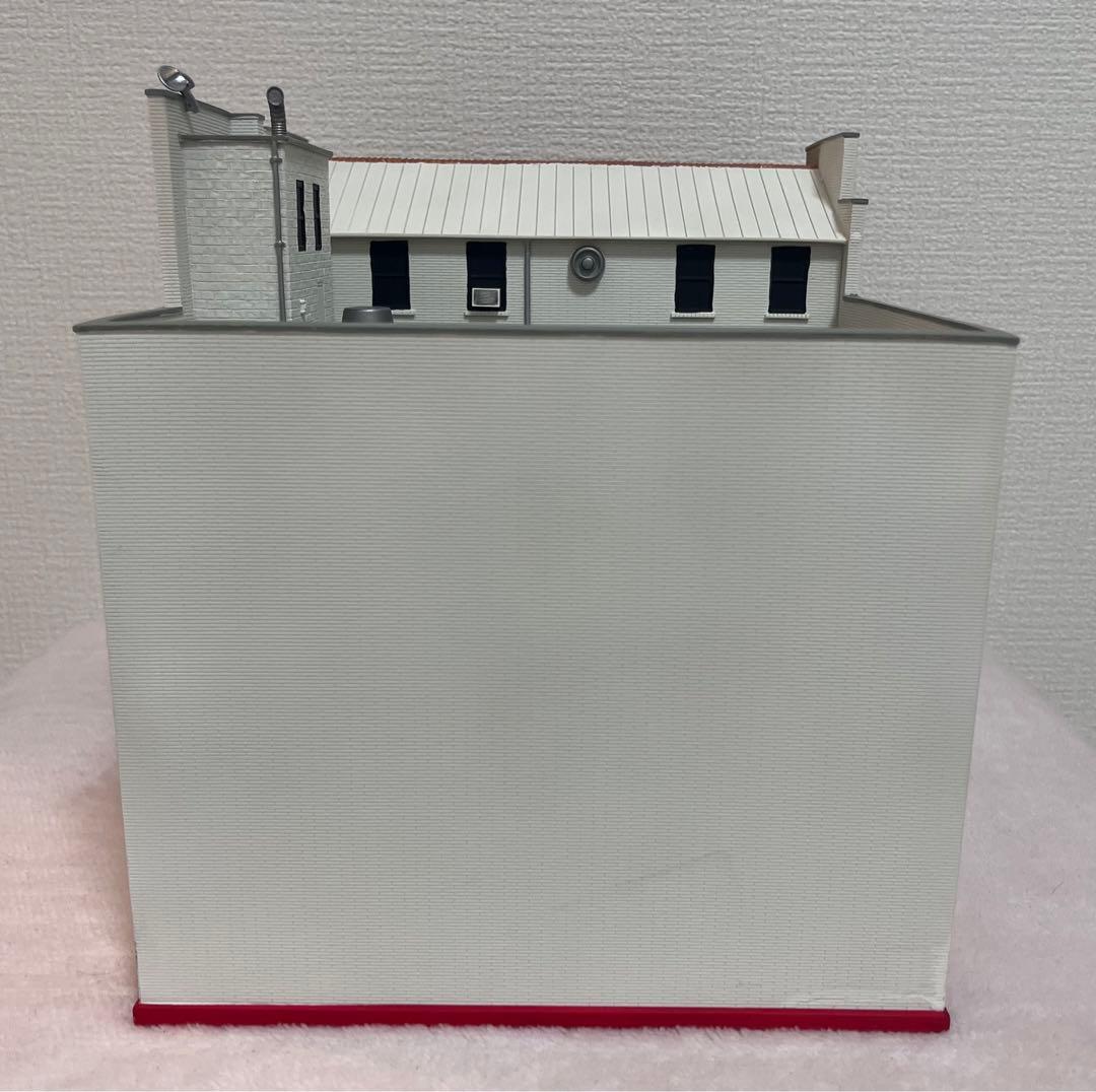 コード3 CODE 3 Firehouse 消防署 ジオラマ　完成品　1/64