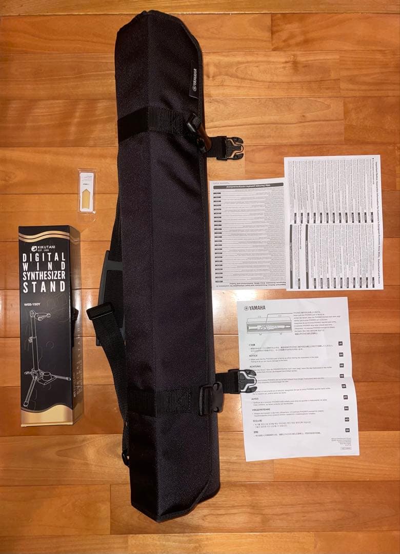 YDS-150 ヤマハ電子サックス 電子楽器 スタンド付き 黒色