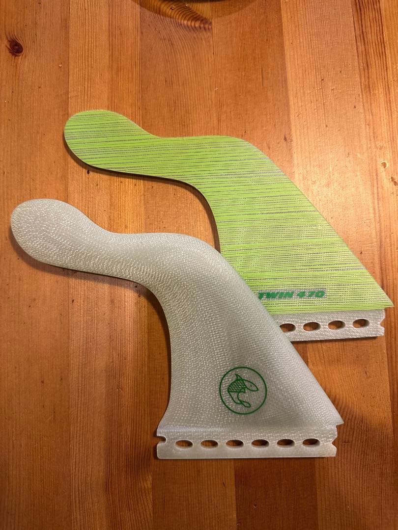 S-WINGS TWIN470 GREEN VOLANツインフィン美品