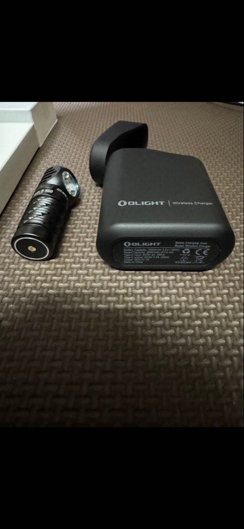 OLIGHTオーライト Perun 3mini Premium