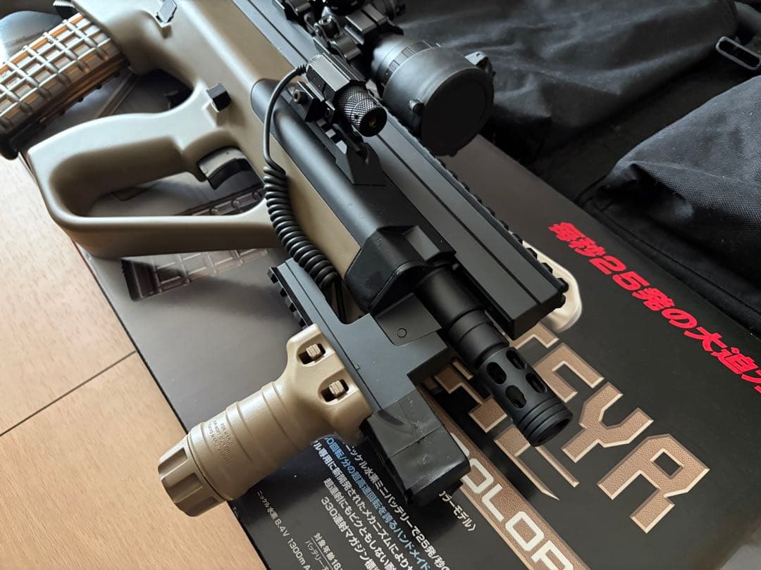 東京マルイ 電動ガン ハイサイクル STEYR AUG タンカラー おまけ多数！