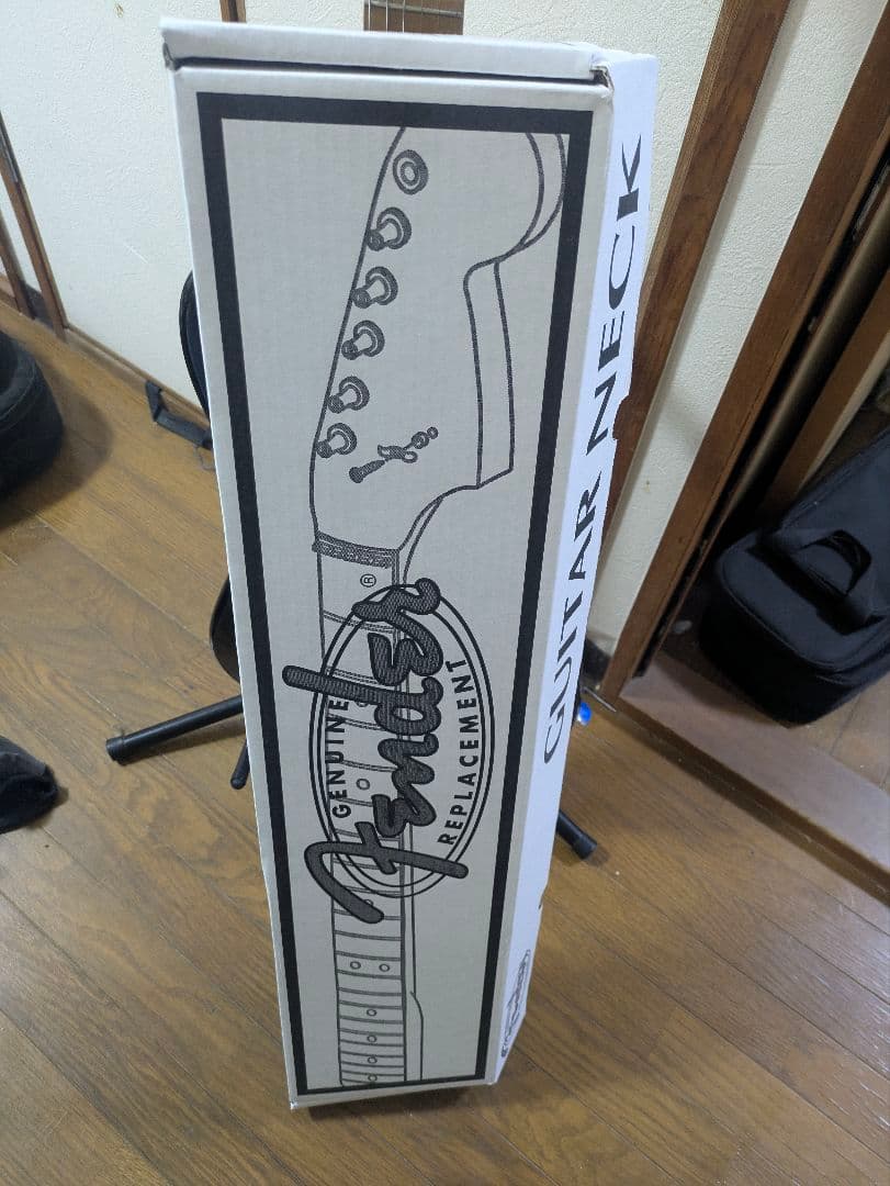 M*i様 Fender ストラトキャスター コンポーネント