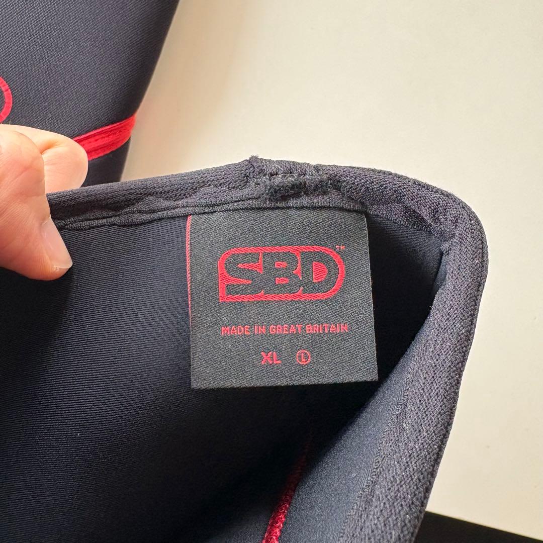 だいち値下げ　SBDニースリーブ　極美品　送料込み　トレーニング