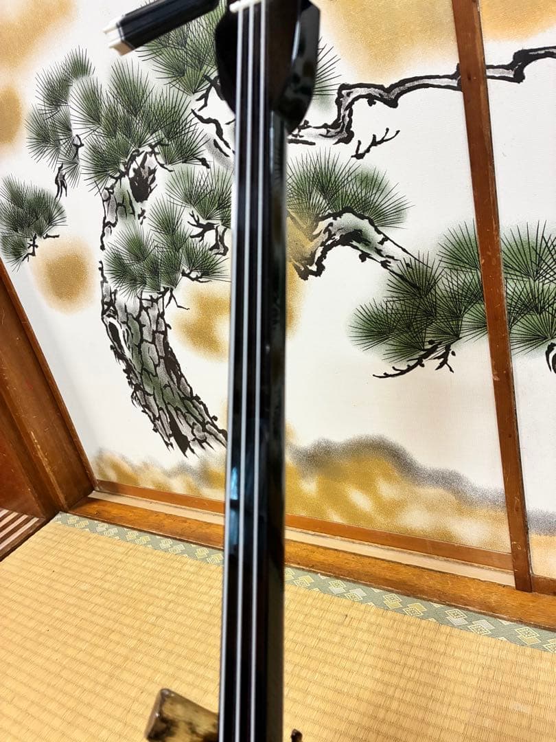 沖縄三線！黒木上質カマゴン！知念大工型！本張り【一枚張り】