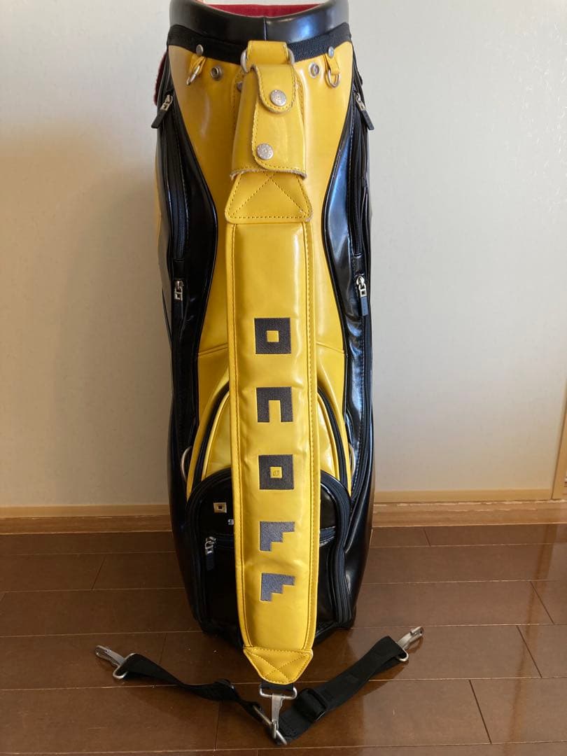onoff オノフ　ゴルフキャディバッグ ツアー仕様　ブラックxイエロー