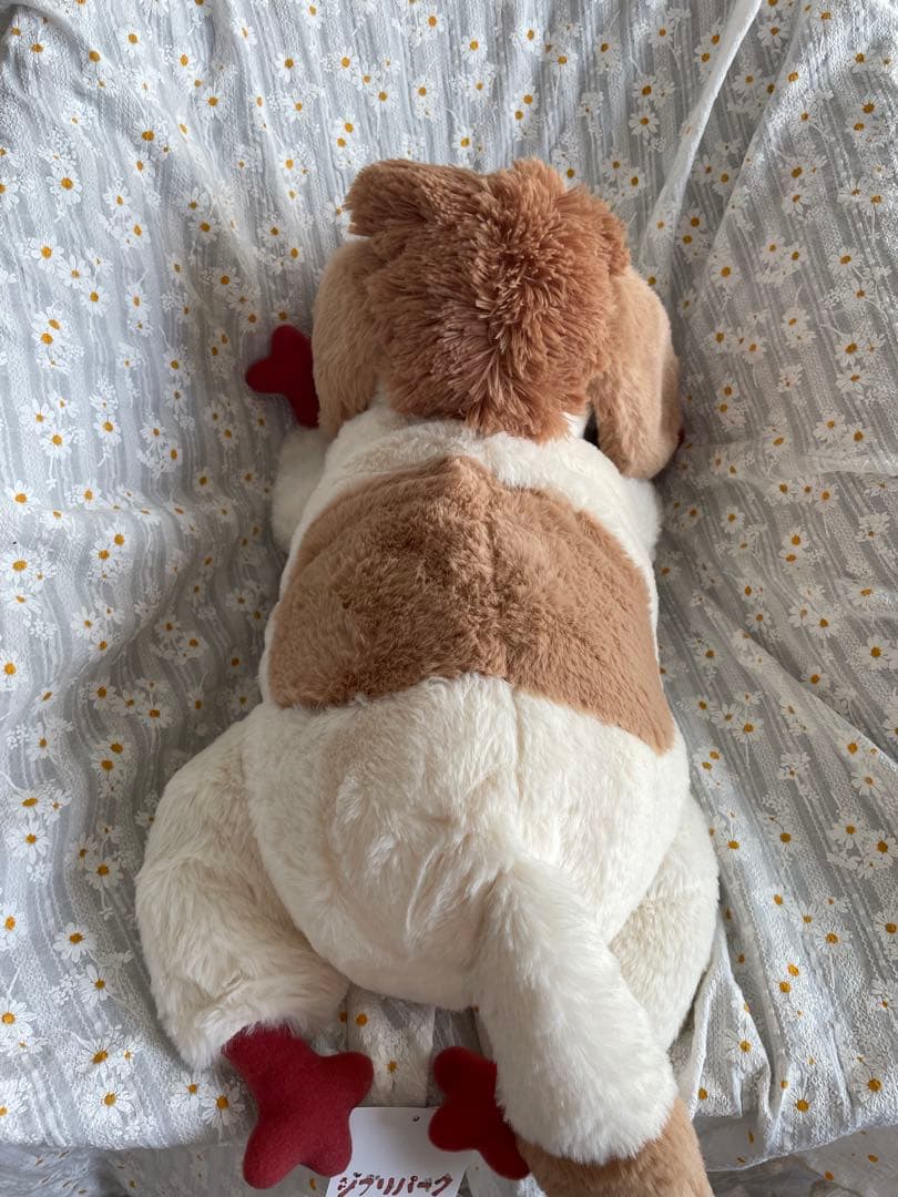 ジブリパーク限定　魔女の谷　ヒン　特大ぬいぐるみ