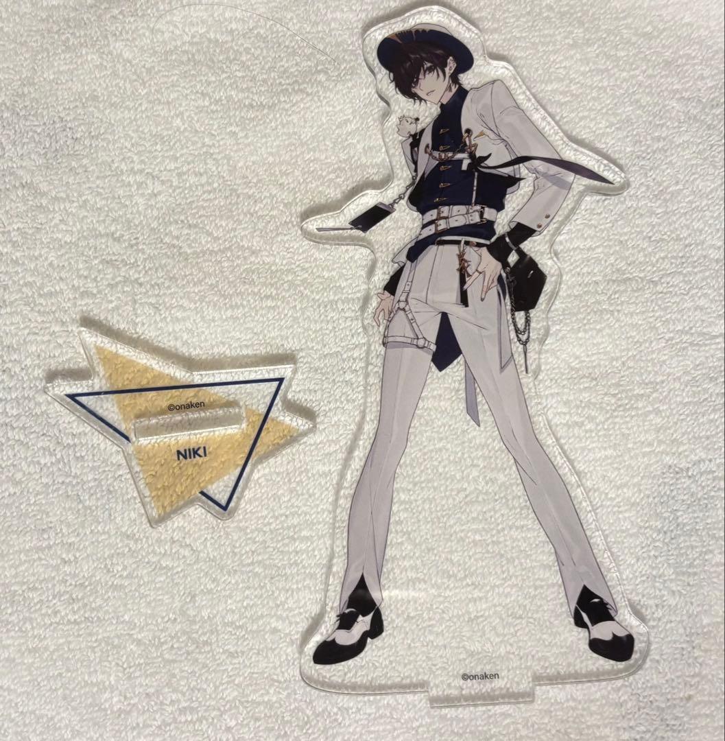 女子研究大学 ニキ アクリルスタンド